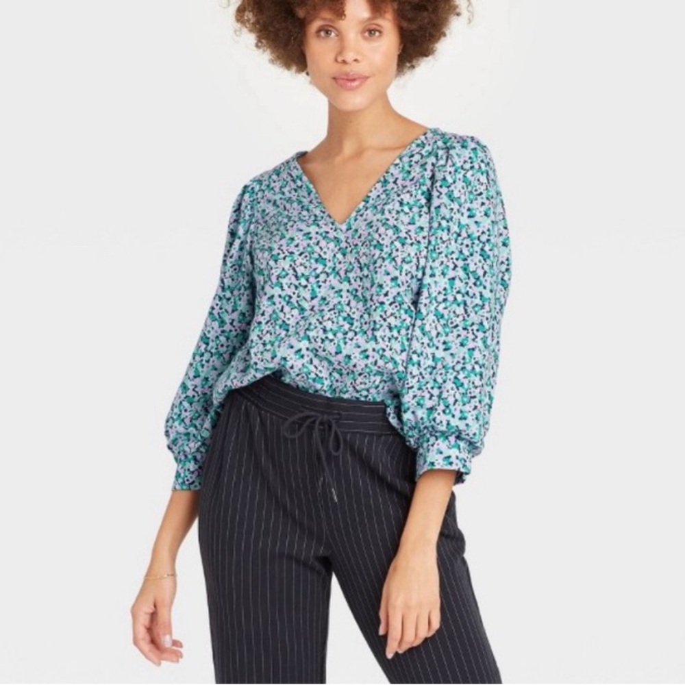A New Day Voile Balloon Sleeve Blouse in Micro Floral